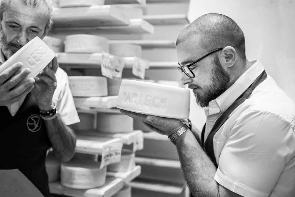 Metterci il naso : conoscere il formaggio attraverso l’olfatto